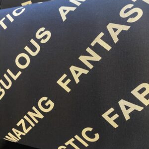 Isoli sort m/ Fantastic tekst