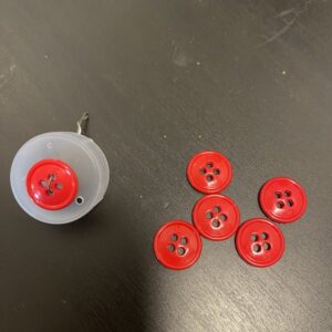 Pose 8 stk knapper - plastik rød 14 mm